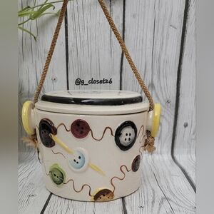 FRED ROBERTS COMPANY Bucket of Buttons